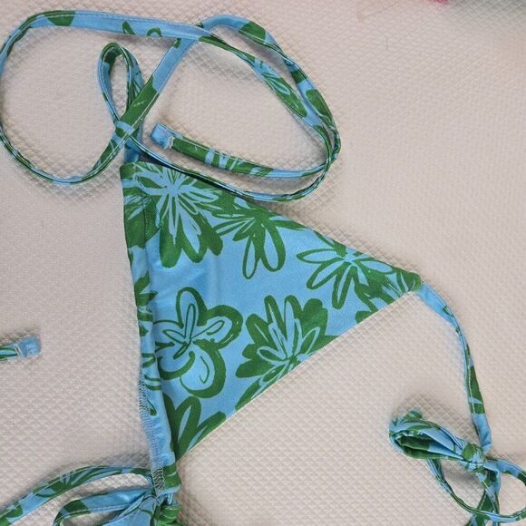 New Pretty Little Thing Green Blue Triangle Bikini Top Womens Size 12 - Picture 3 of 5